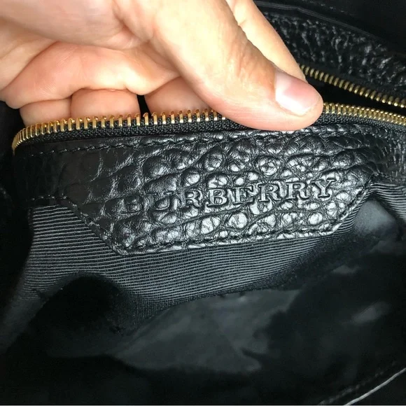 Burberry Lindburn Hobo - Picture 11 of 15